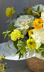 Lemon & Cream Arrangement